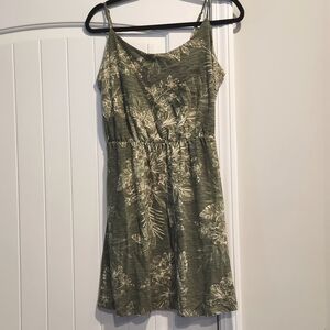 Old Navy dress size medium
